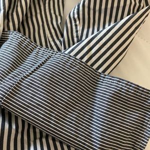 Banana republic “Riley” tailored button down shirt in gray stripes